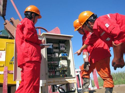 勝利孤島廠孤三區(qū)開展查違章找隱患抓整改