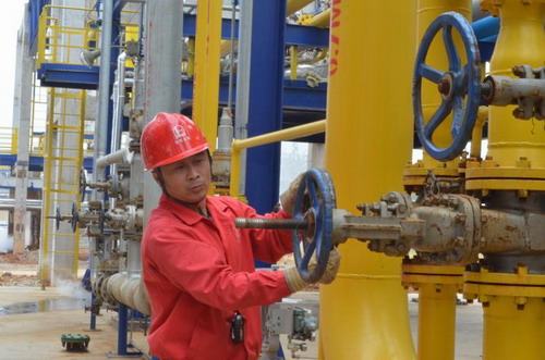 安慶石化“安全操作小時套餐”給力安全